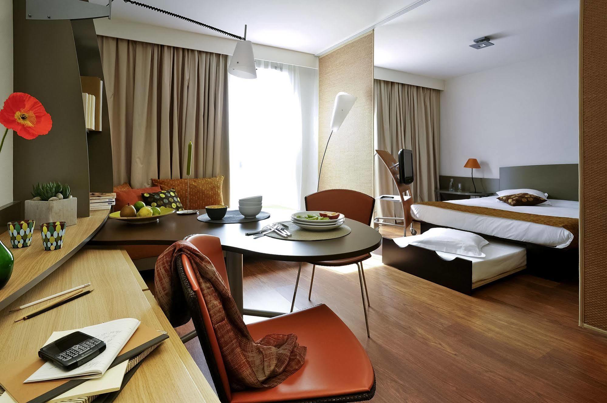 Aparthotel Adagio Nantes Centre Luaran gambar